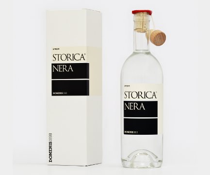 storica_nera_domenis.jpg
